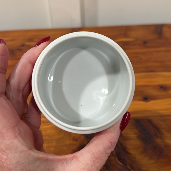 Vtg Walt Disney World Epcot Center Retro Ceramic Striped Trinket Box & Ashtray - Picture 8 of 8